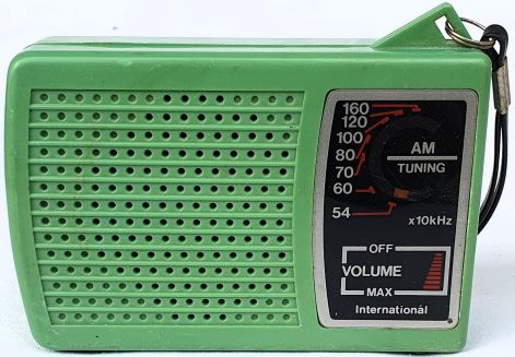 INTERNATIONAL TRANZISZTOROS RÁDIÓ